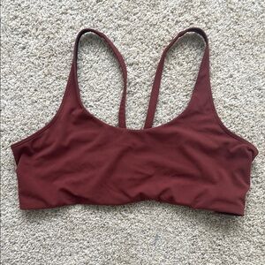 Vuori sports bra x-large burgandy